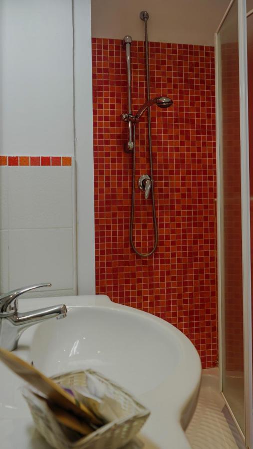 Hotel Nido Dell'Aquila Assergi Bagian luar foto