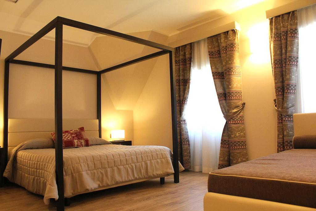 Hotel Nido Dell'Aquila Assergi Bagian luar foto