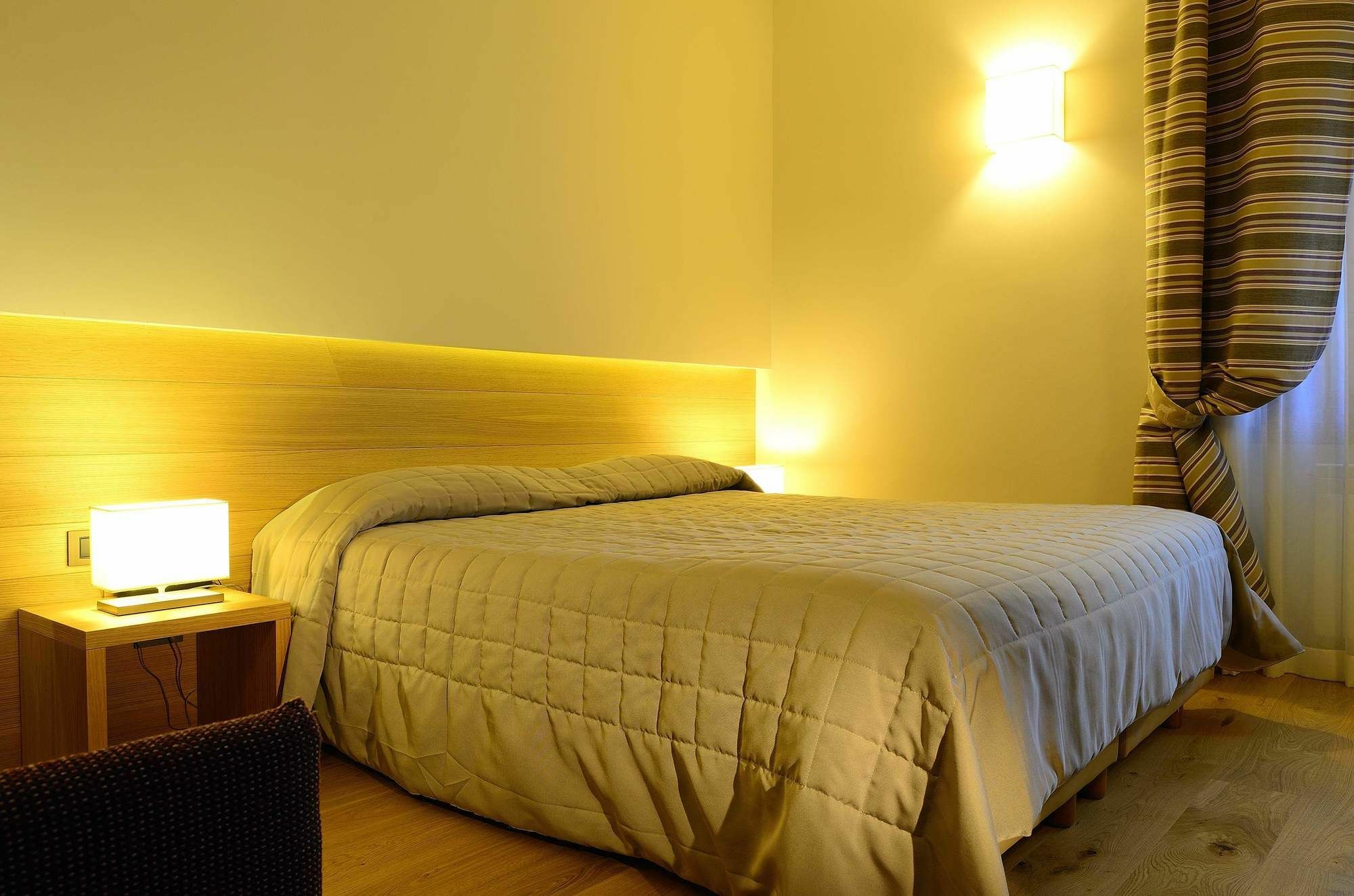 Hotel Nido Dell'Aquila Assergi Bagian luar foto